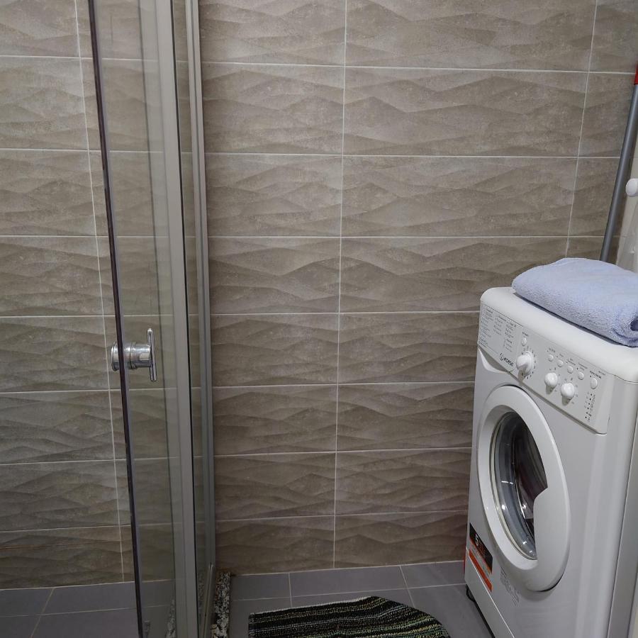 Apartamento Bat Towers Studia Batumi Exterior foto