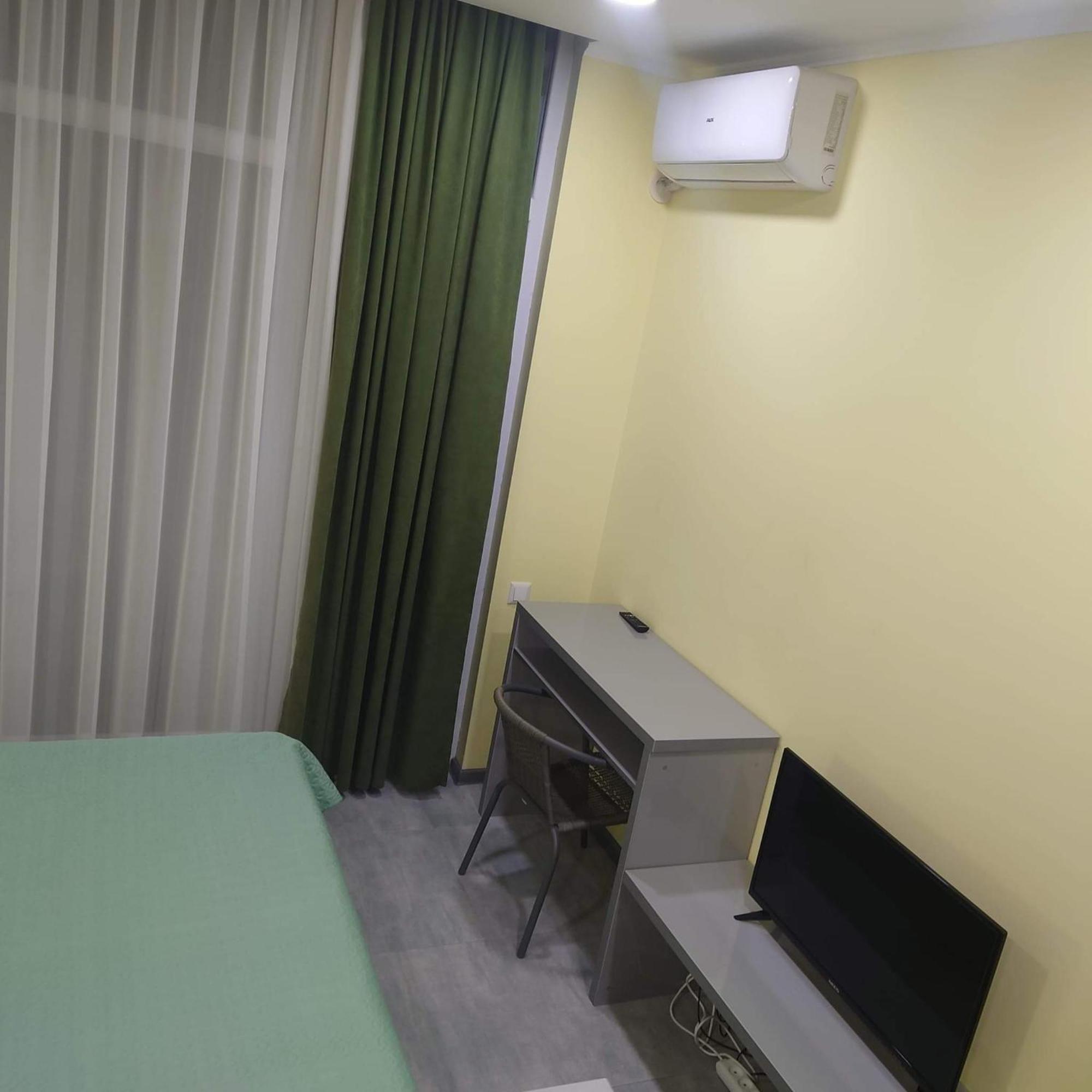 Apartamento Bat Towers Studia Batumi Exterior foto